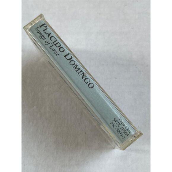 Placido Domingo ongs of Love Cassette Tape 1995 CEMA Special Markets - Picture 3 of 6